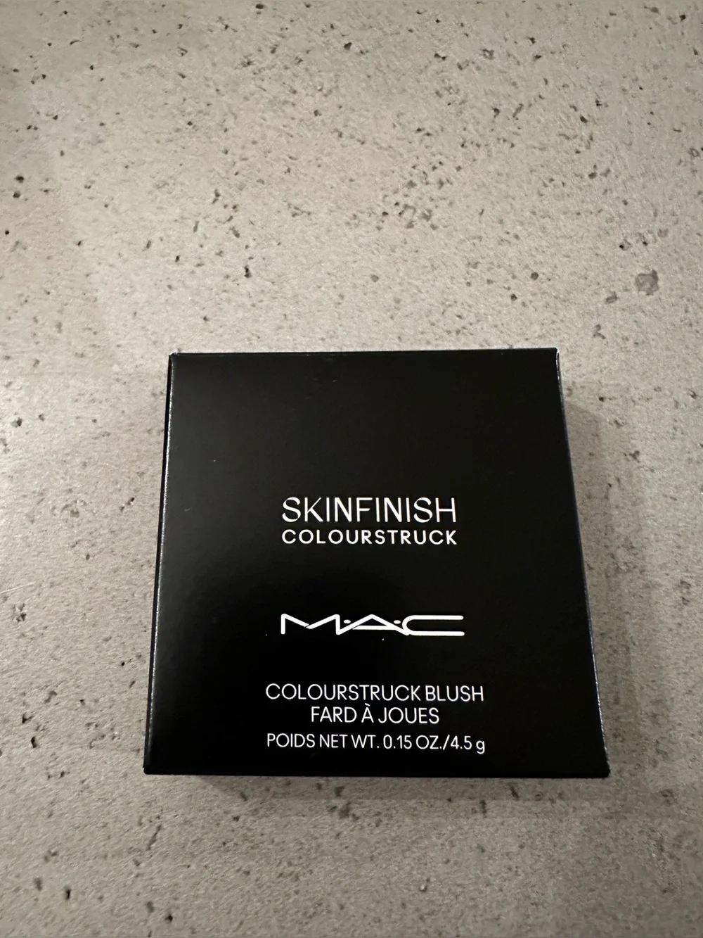 MAC Cosmetics Skinfinish Colourstruck Blush - Black Packaging